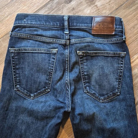 Men's Abercrombie Slightly Distressed Felix Super Skinny Stretch Jeans, 28x29 - Picture 12 of 14